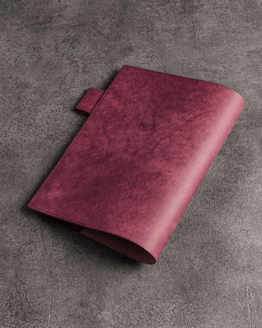 「日常を格上げする」本革 ノートカバー