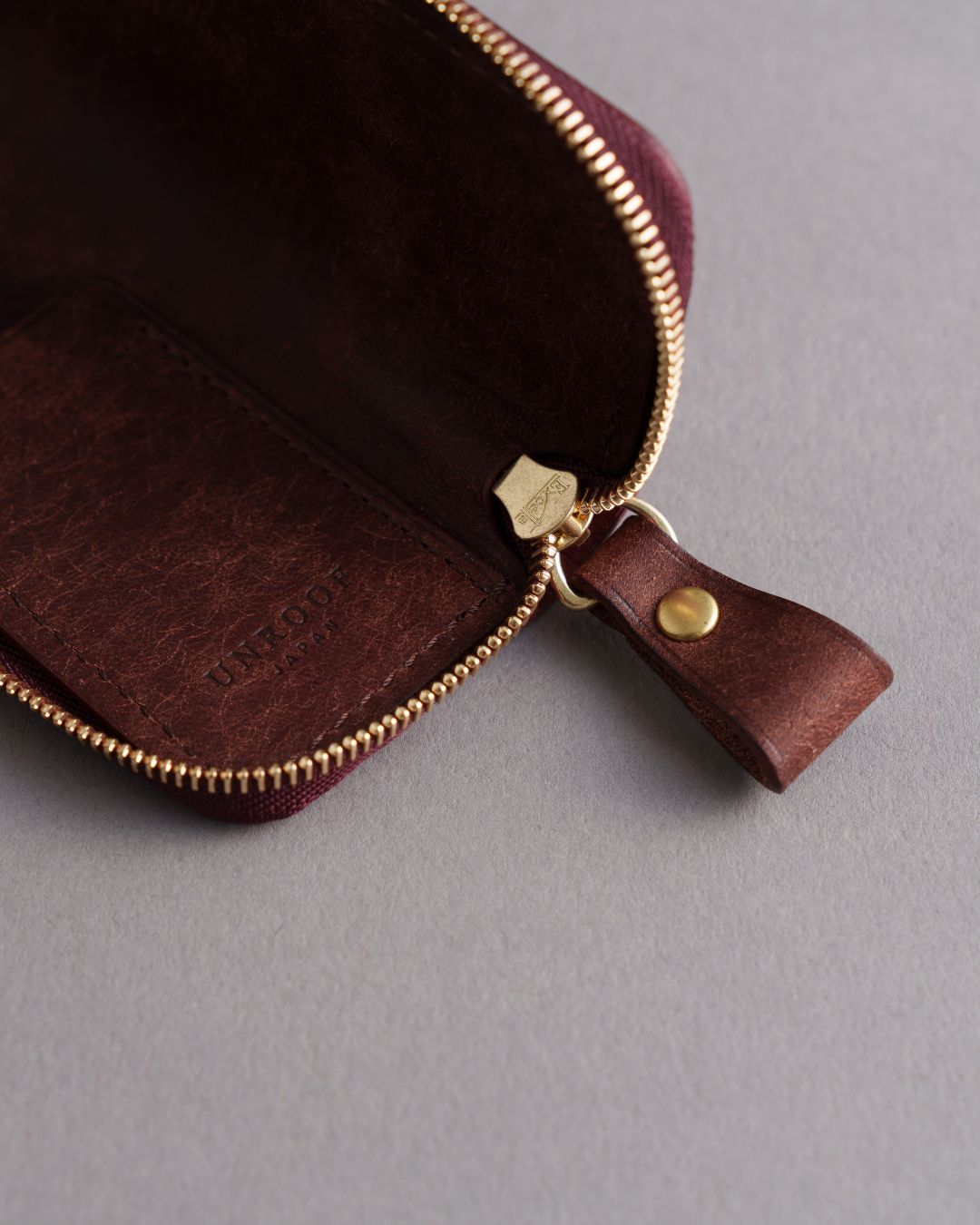 「タッチペンも入る」 本革 スリムペンケース