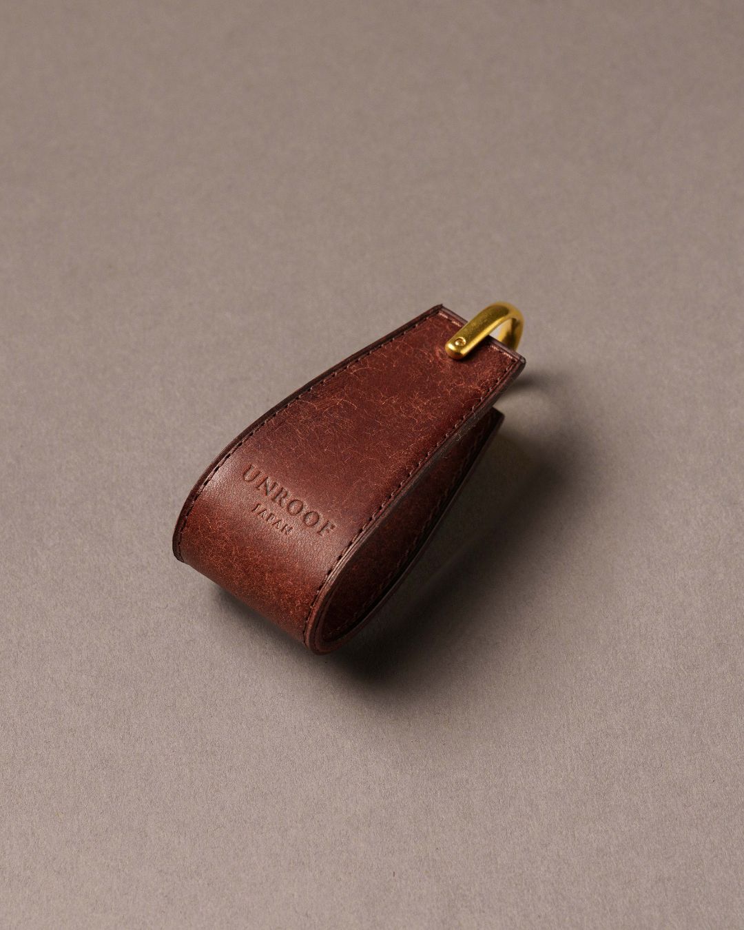 「鍵が整う」本革 キーホルダー