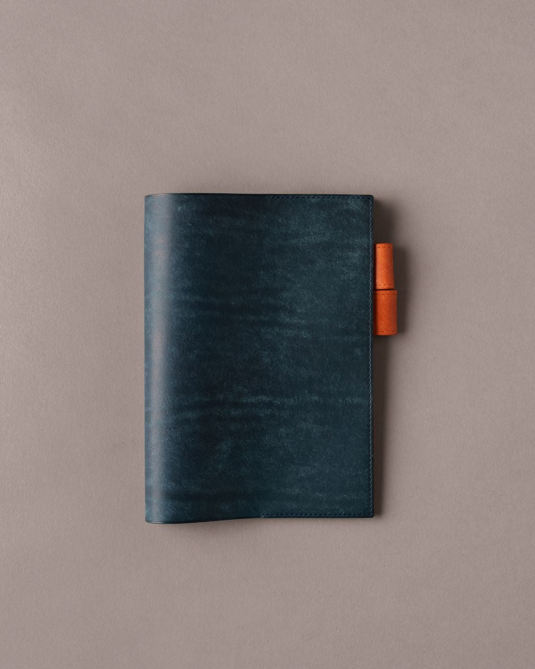 「手帳のある暮らし」(バイカラー)本革手帳カバー