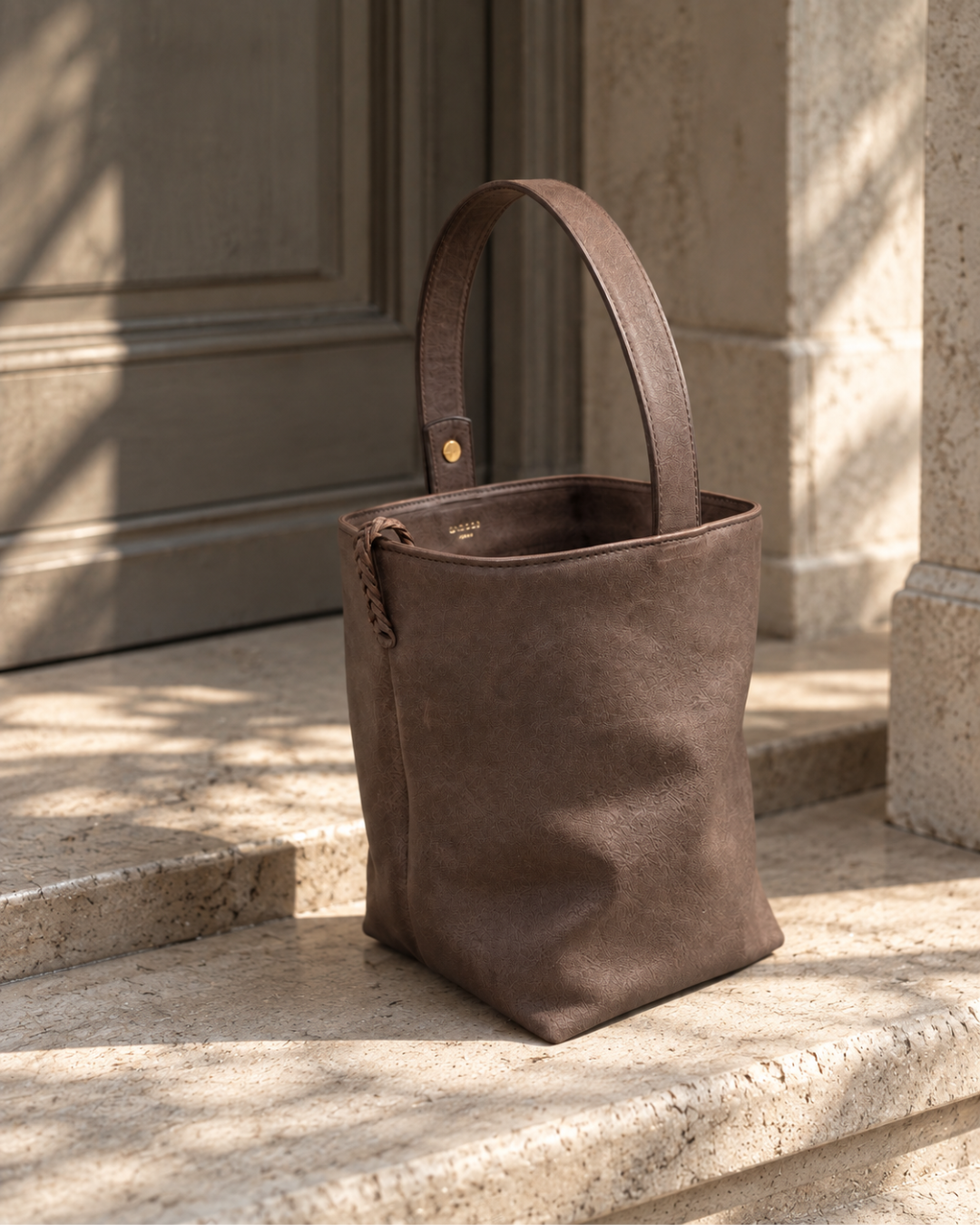 Book Bag /Nappa Nebbia