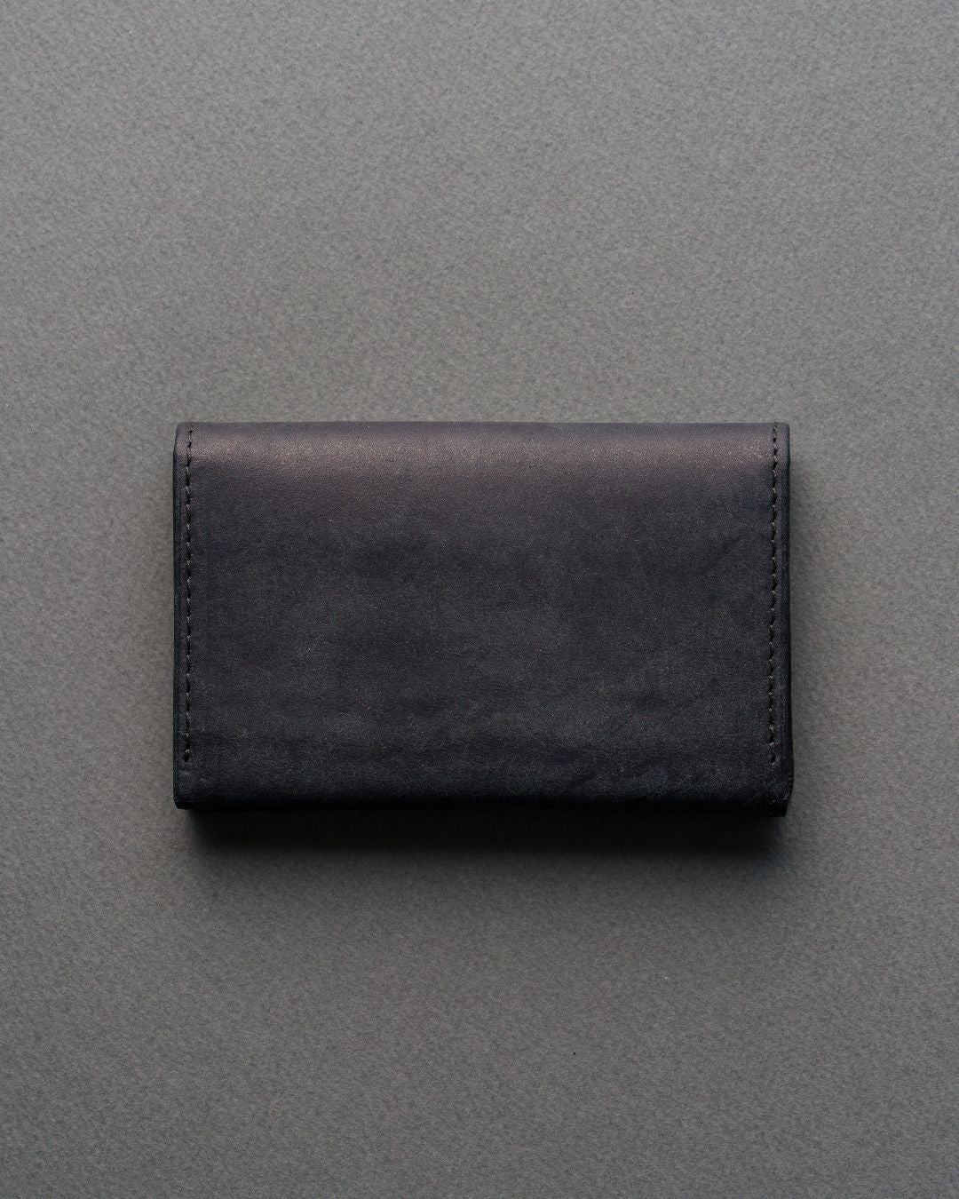 「しっかり仕分ける」本革名刺入れ