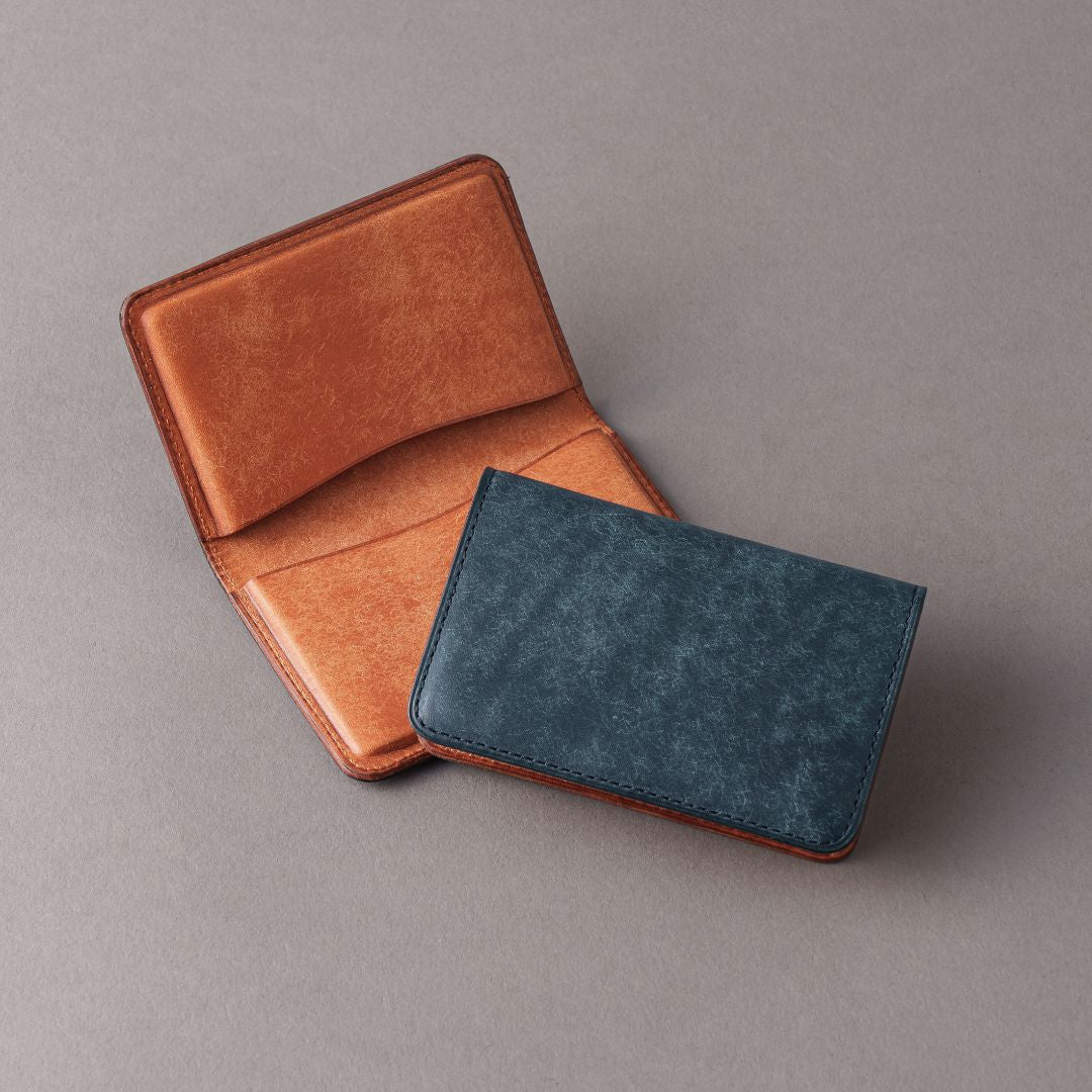 「フォルムが美しい」名刺入れ/Pueblo バイカラー