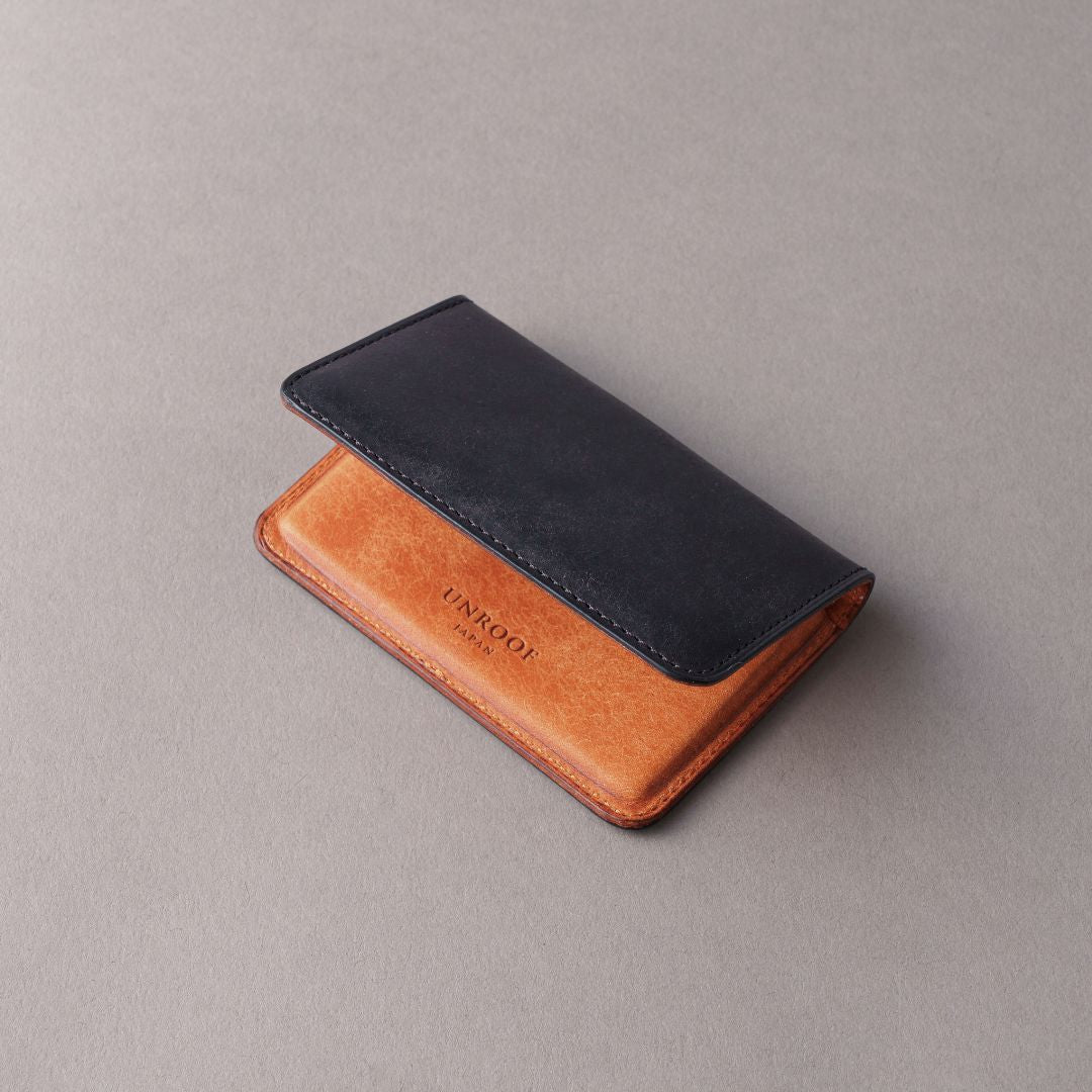 「フォルムが美しい」名刺入れ/Pueblo バイカラー