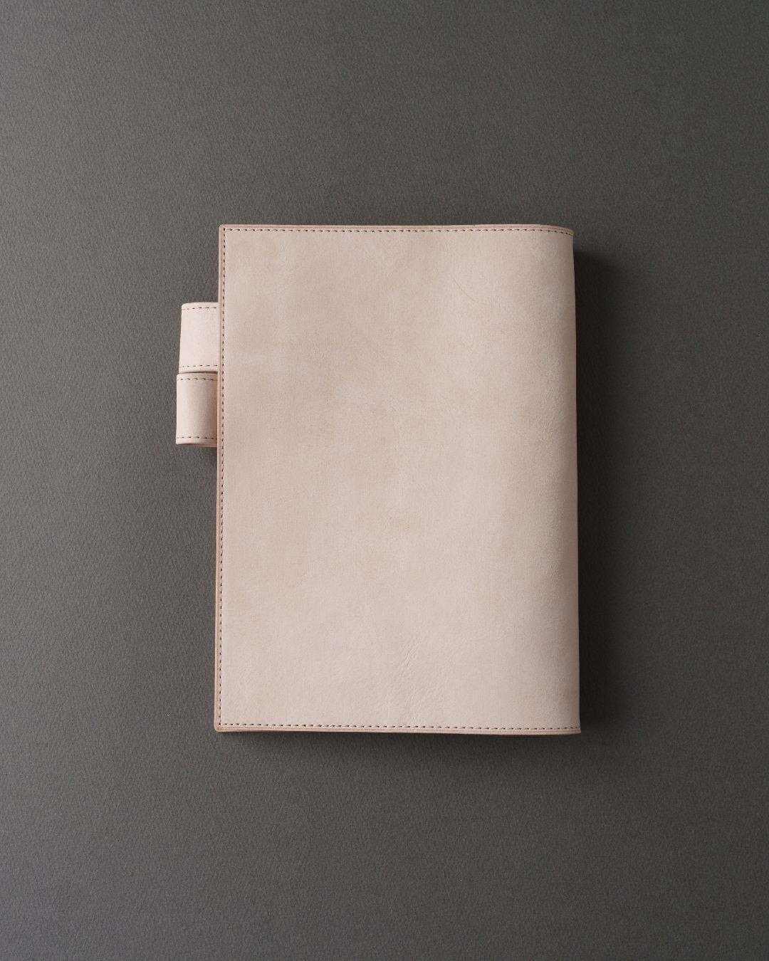 秋冬限定 :「手帳のある暮らし」本革手帳カバー/ALASKA