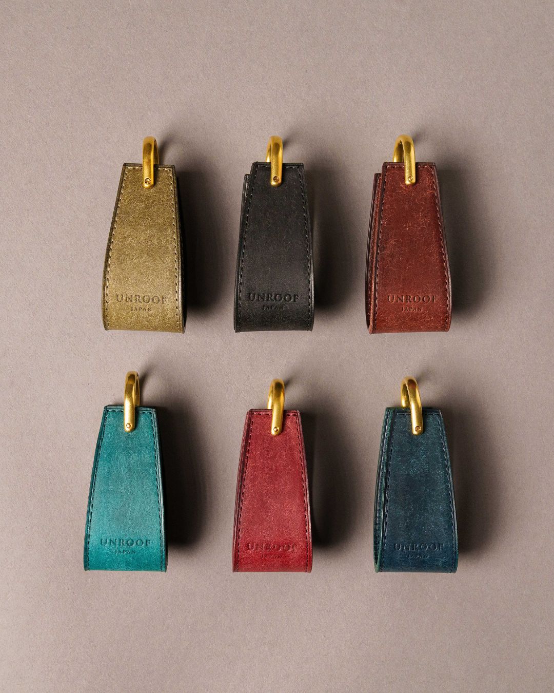 「鍵が整う」本革 キーホルダー