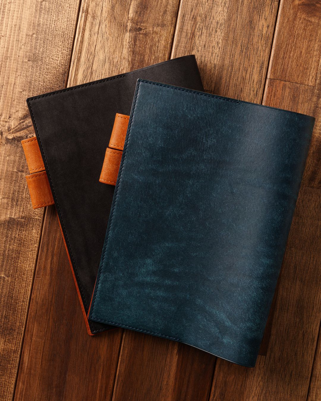 「手帳のある暮らし」(バイカラー)本革手帳カバー