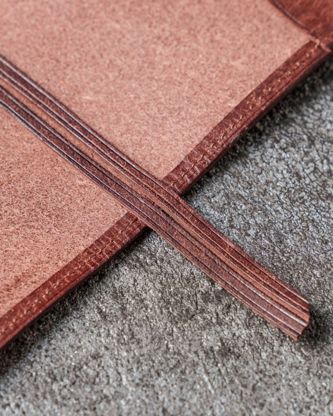 「手帳のある暮らし」本革手帳カバー