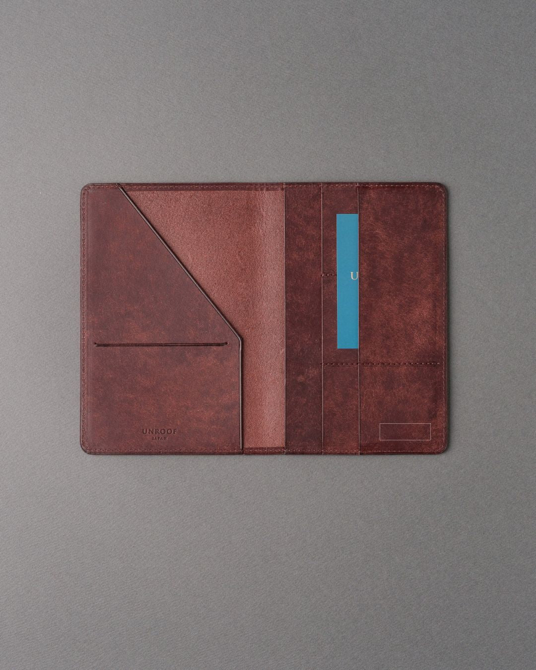 日々の通院に寄り添う」本革お薬手帳カバー