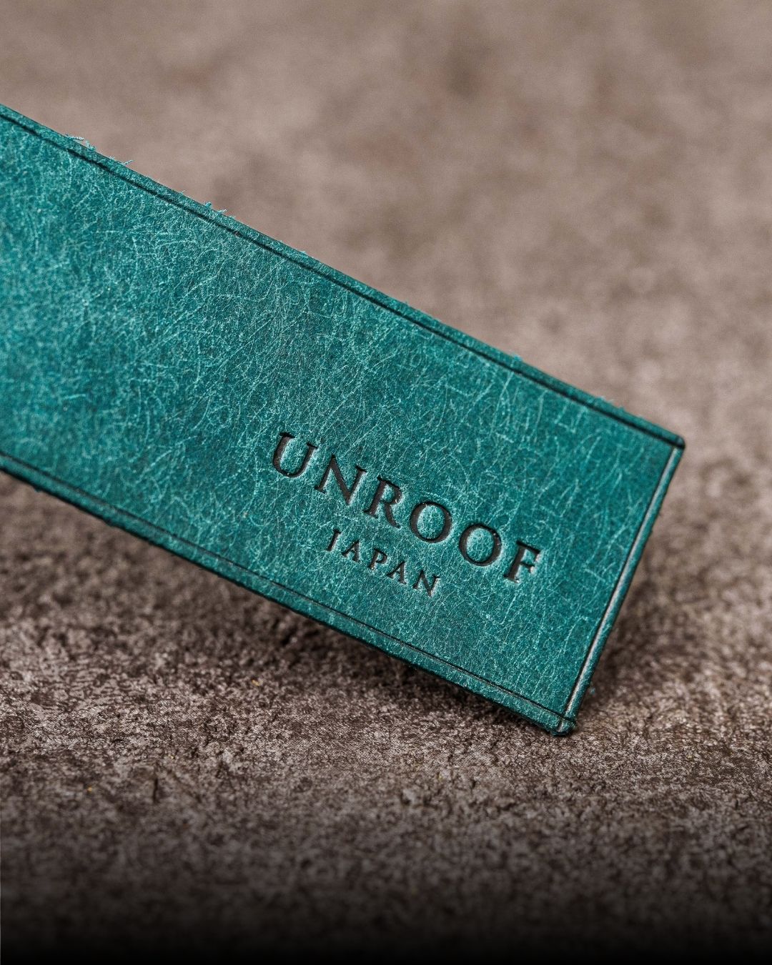 「読み始めも、読み終わりも楽しむ」本革ブックマーク