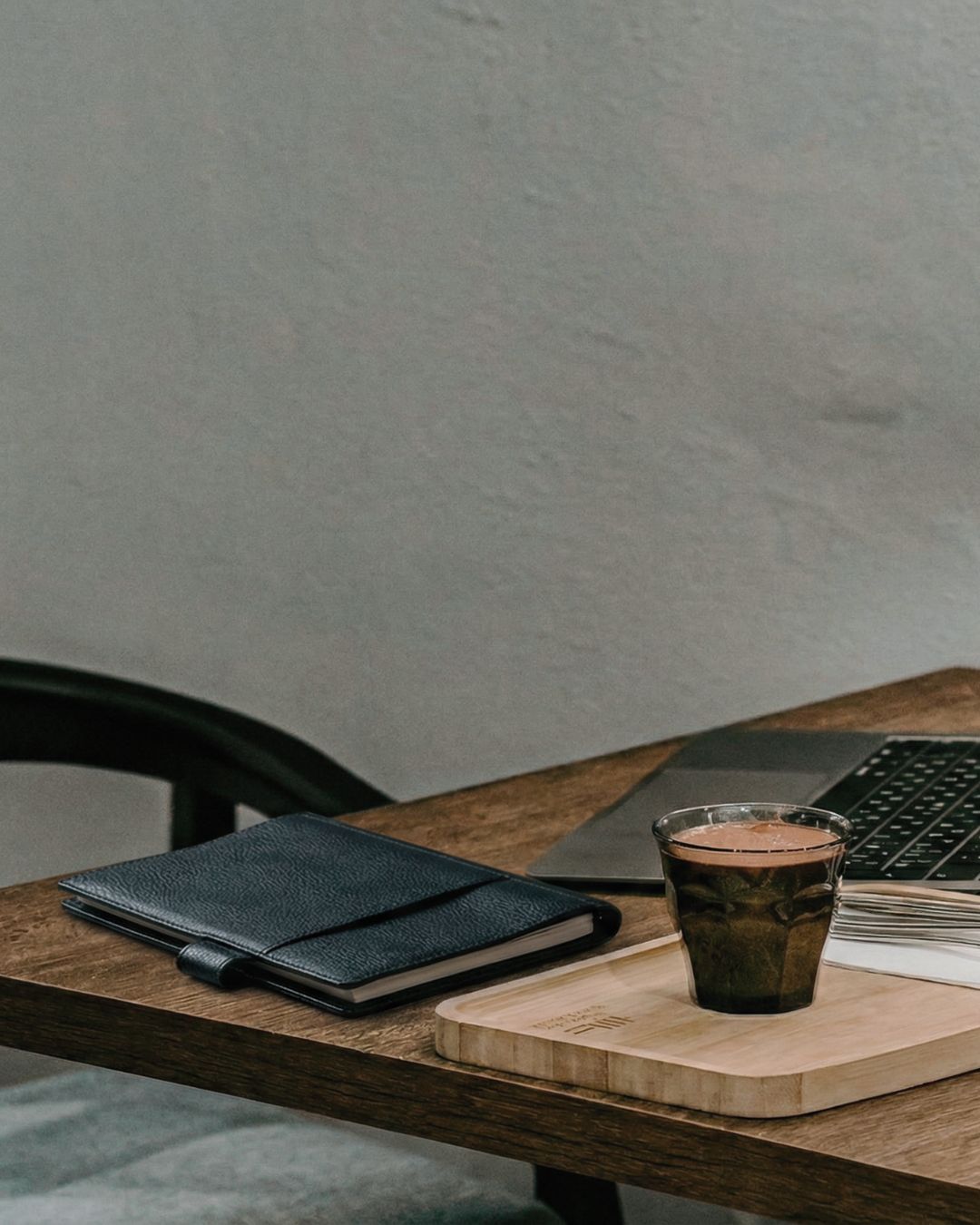 本革ノートカバー『flip flap』／Minerba Box