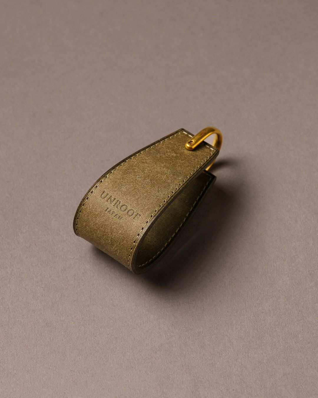 「鍵が整う」本革 キーホルダー