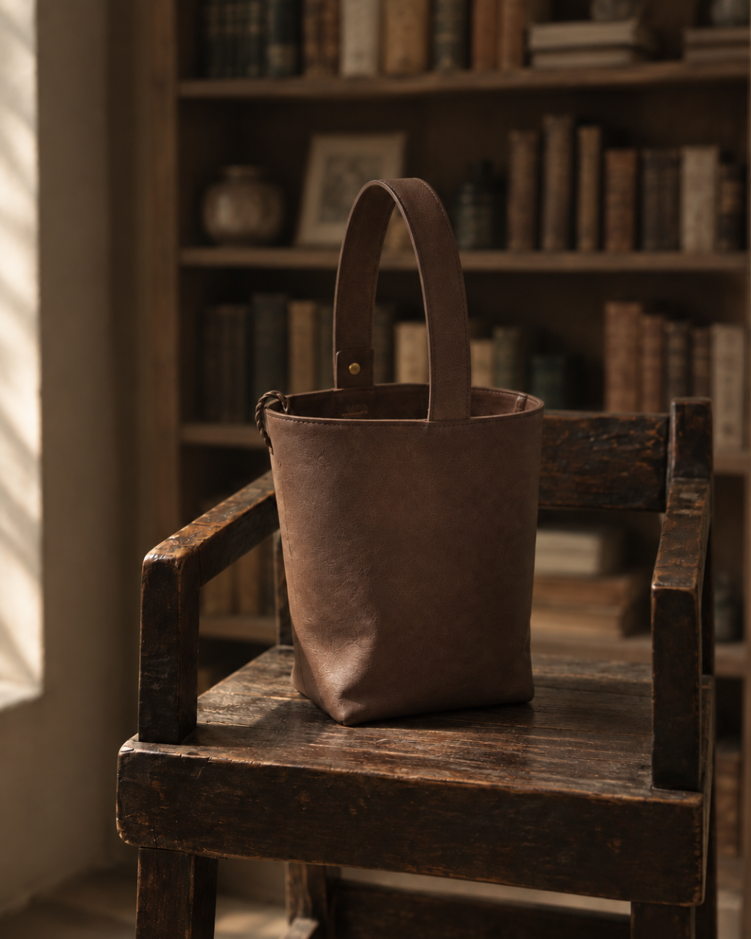 Book Bag ／Nappa Nebbia