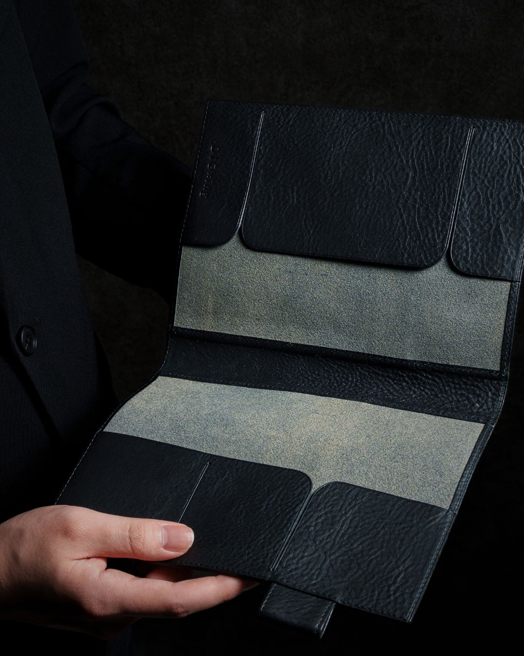 本革ノートカバー『flip flap』／Minerba Box